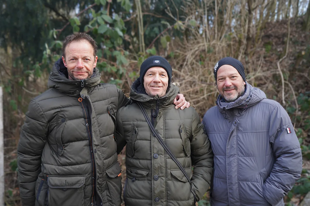 Martin Dörig (links), Roger Hartmeier (Mitte) und Giacinto In-Albon (rechts) sind Teil des neunköpfigen Vereinsvorstands. 